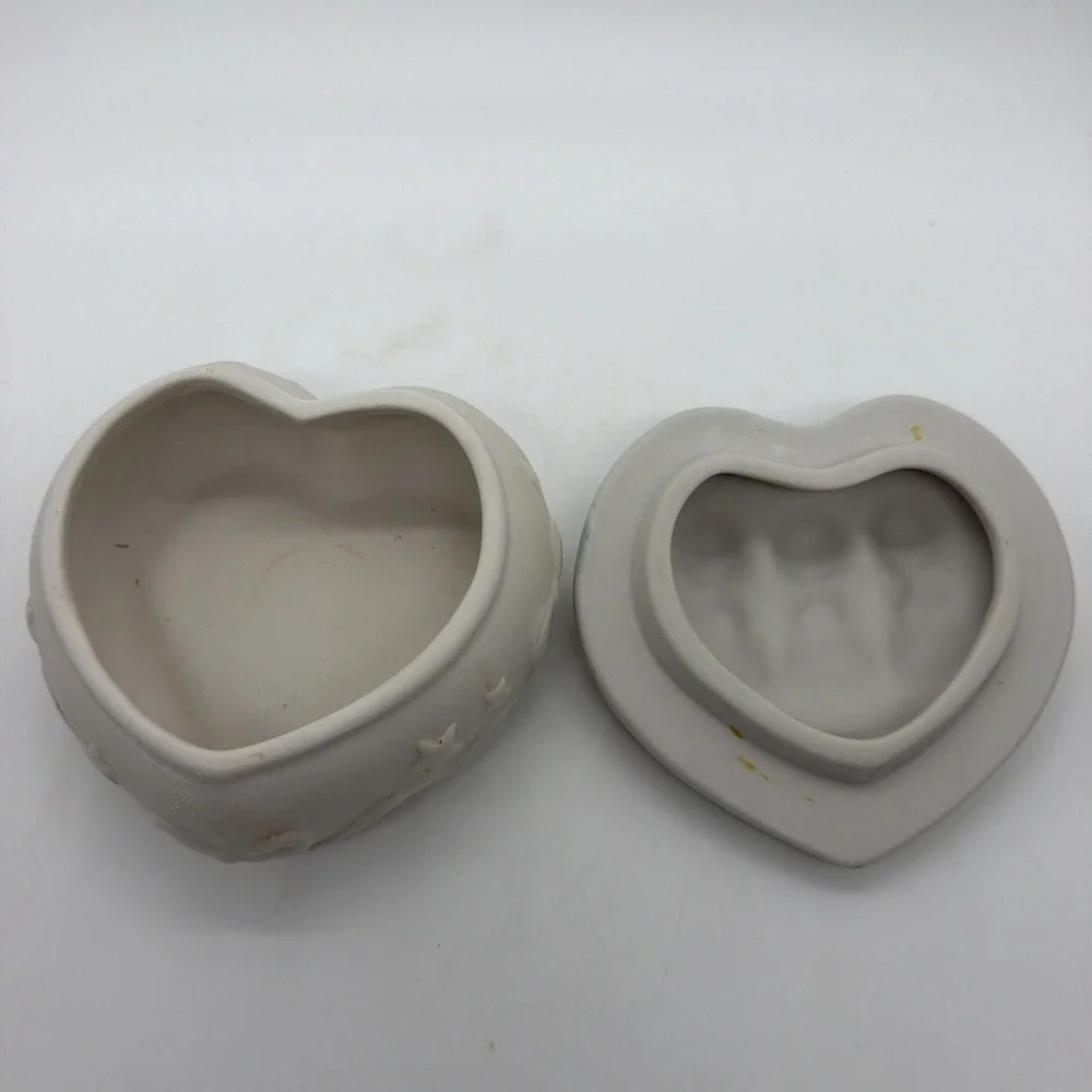 Vintage Houston Harvest Praying Angels Jewelry‎ Trinket Box Heart Shaped Bisque